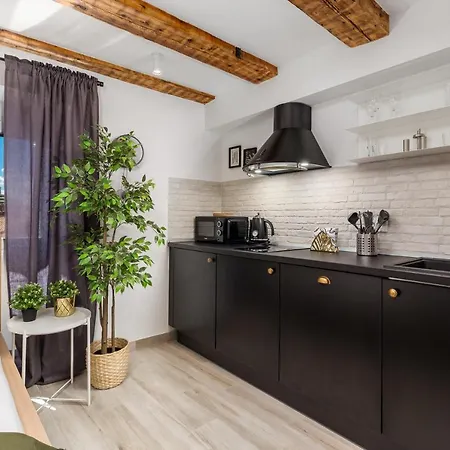Grota Apartments In The Center Rijeka Exterior photo